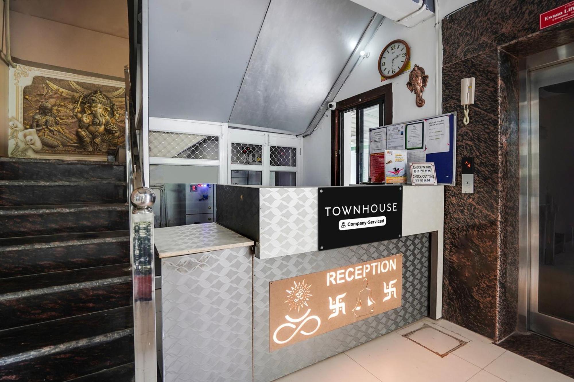 Super Townhouse Tapovan 외부 사진