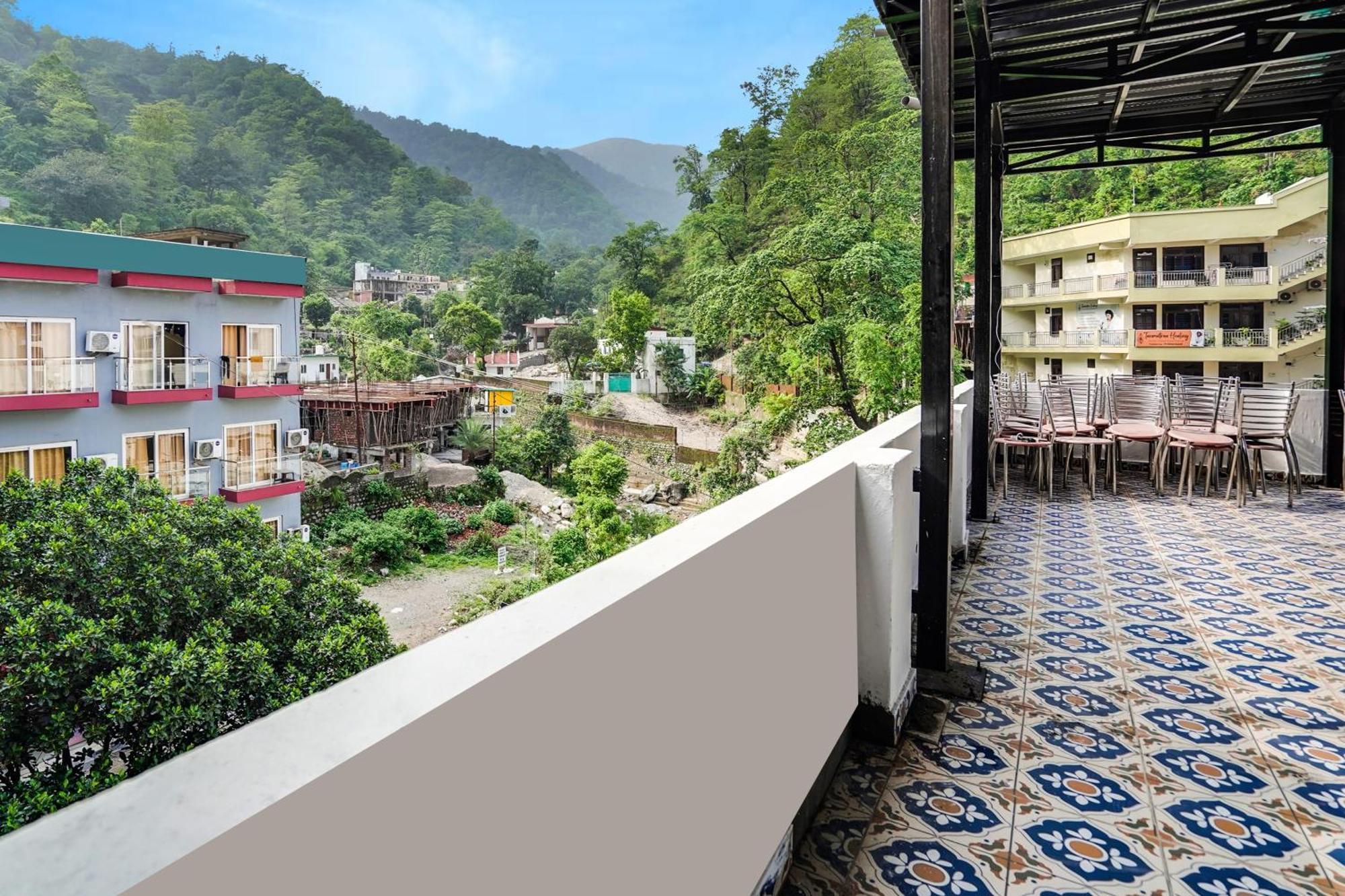 Super Townhouse Tapovan 외부 사진