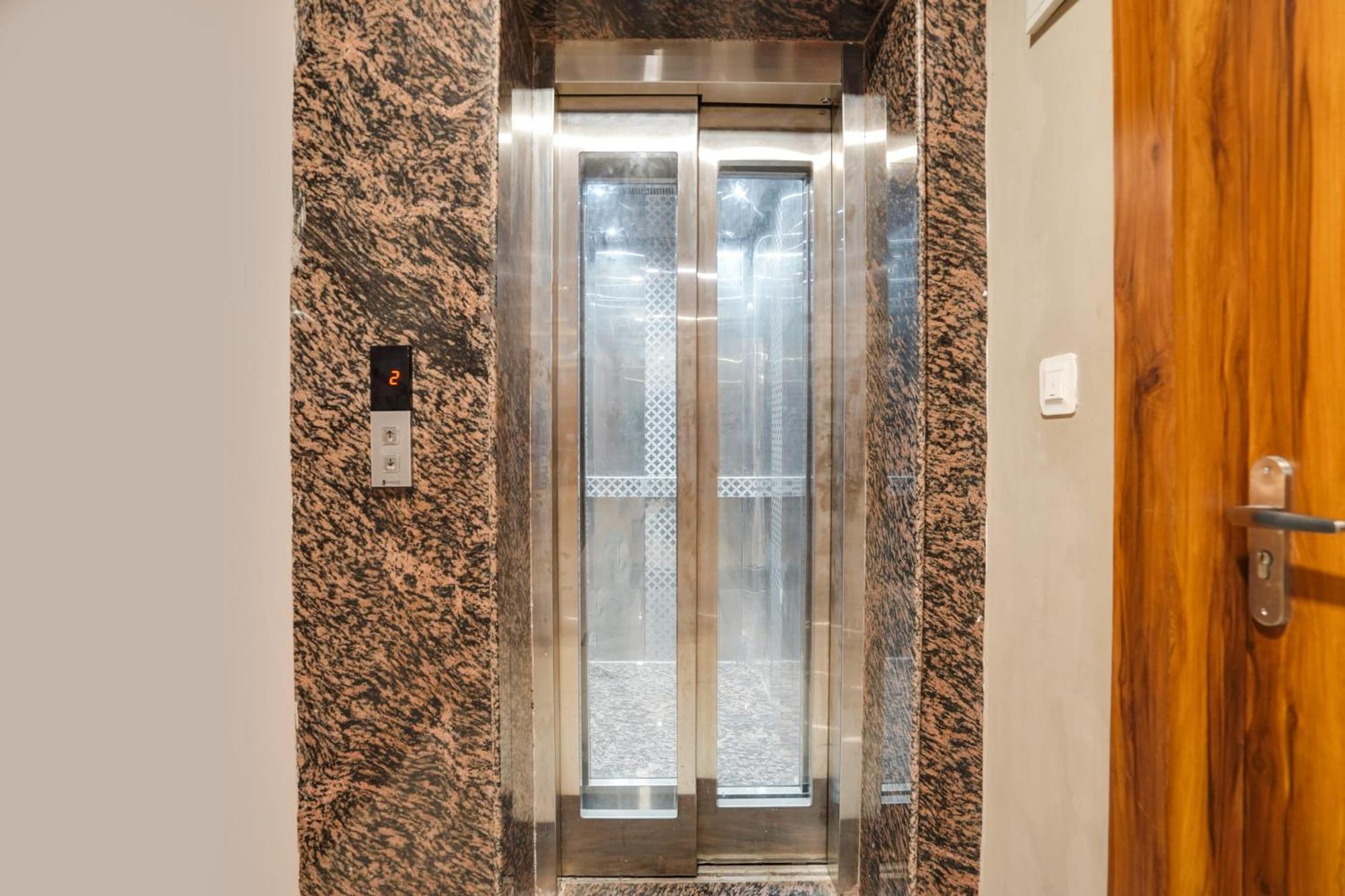 Super Townhouse Tapovan 외부 사진